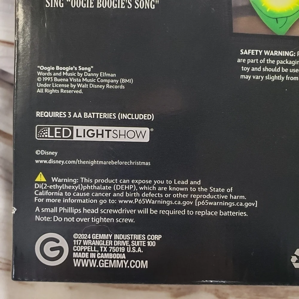 Gemmy Oogie Boogie LED Emoteglow Projection Musical Lights 7 Feet Long 8 Lights